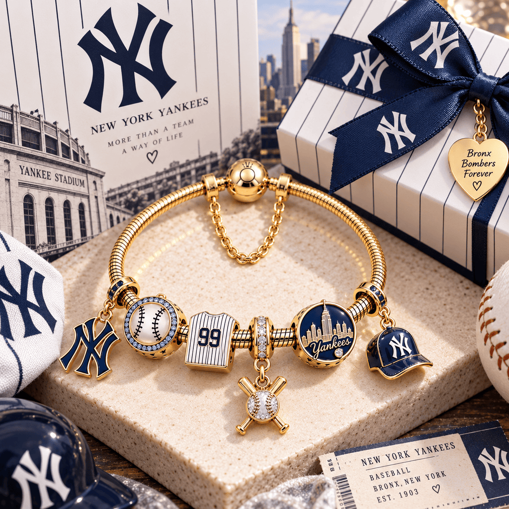 NYY Gold Charm Bracelet Set TTN